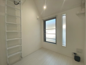 クレシェンド学芸大学205の室内3