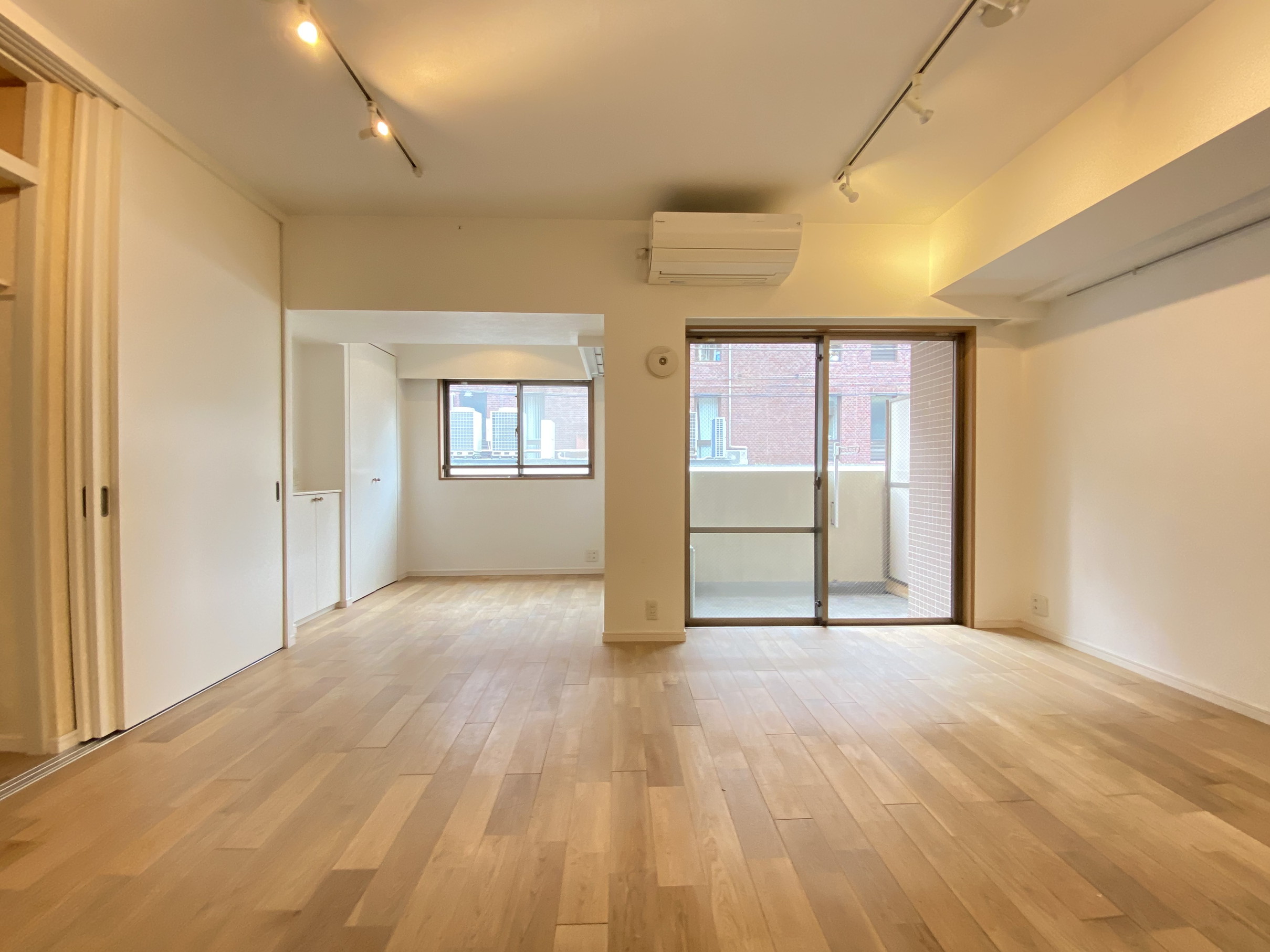 ルピナス目黒東山202の室内3