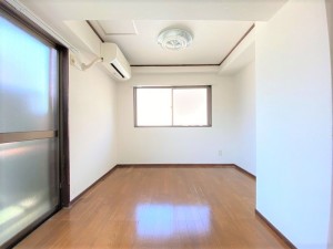 パインクレストコート205の室内3