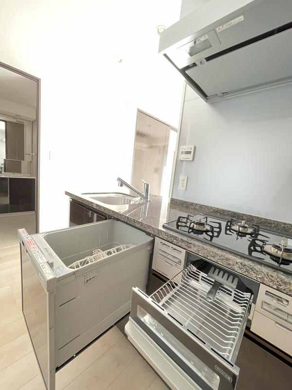 シティハウス中目黒テラス605の室内12