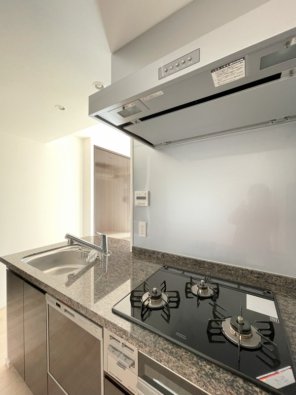 シティハウス中目黒テラス605の室内13