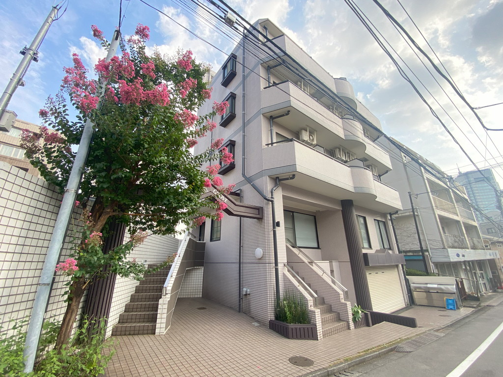 クリスタルグローブ502の室内1