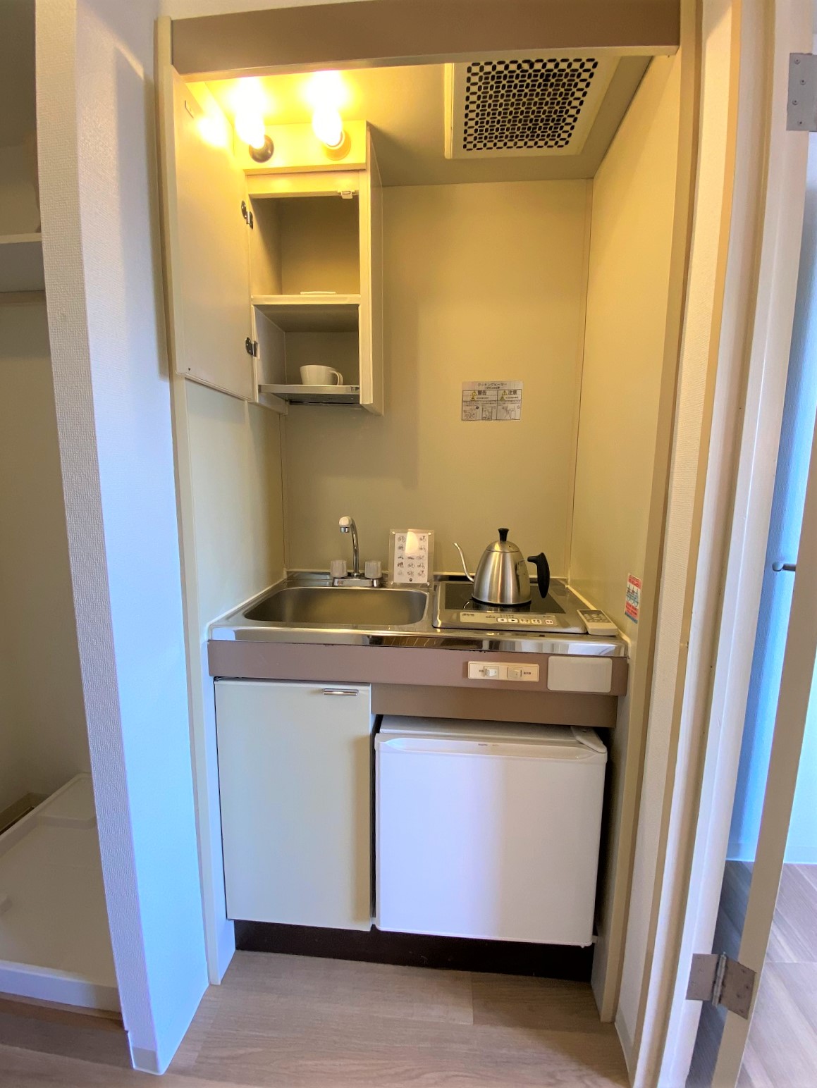 柳盛堂Ⅱビル40Bの室内3