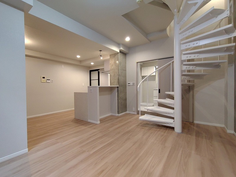 プライムアーバン目黒三田106の室内3