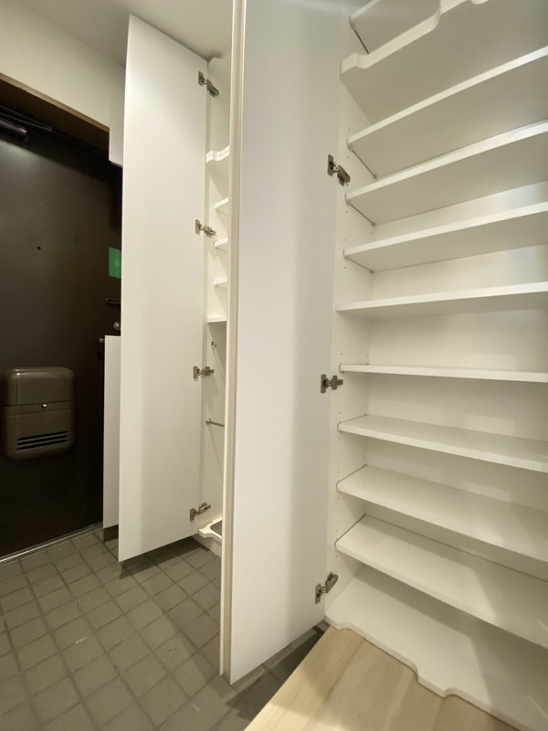 アソシエール世田谷弦巻302の室内3