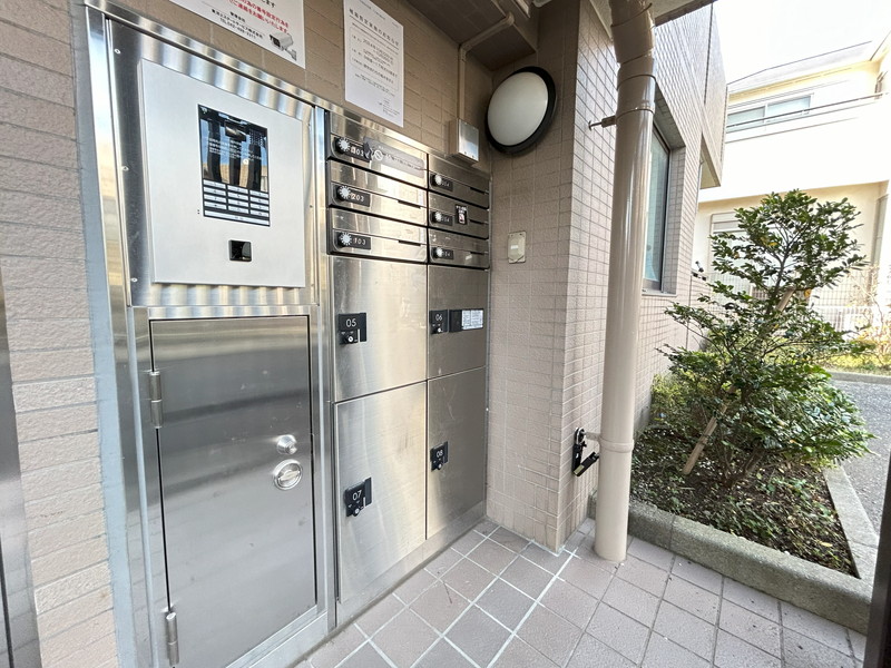 アソシエール世田谷弦巻302の室内5