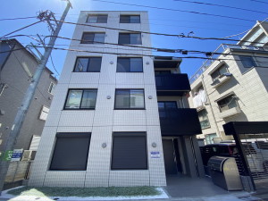 コンポジット三軒茶屋401の外観