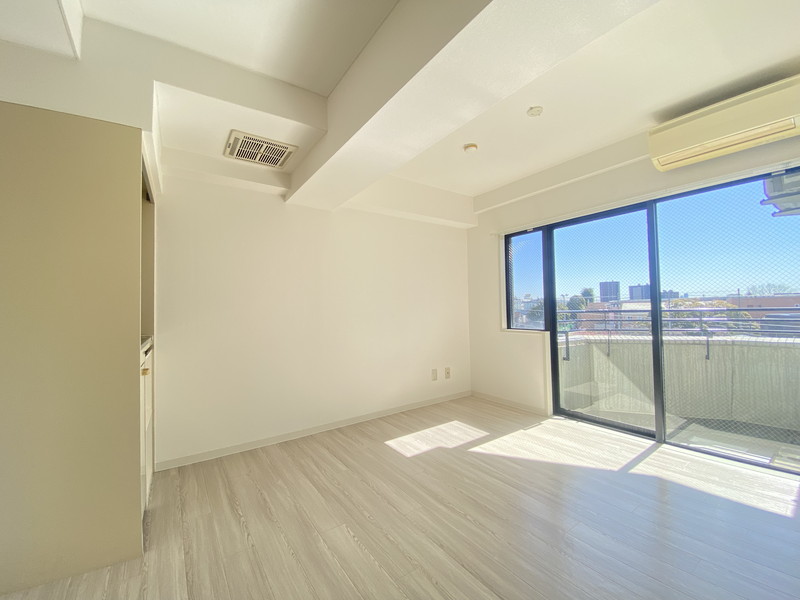 ウェルス用賀台405の室内3