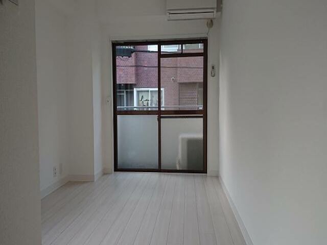 フラッツ松尾104の室内2