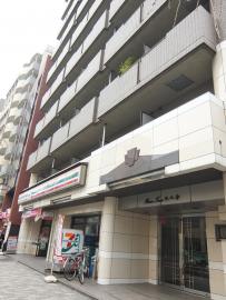 東3丁目マンション703の外観