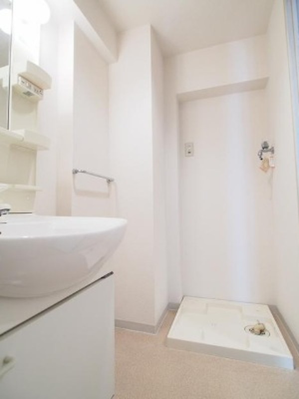 イーストヴァリュー弦巻307の室内5