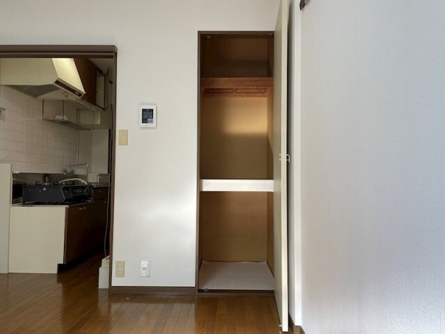 ハイツオカモト202の室内10
