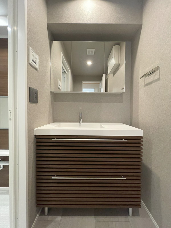 レジディア祐天寺111の室内13