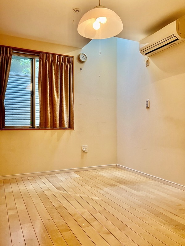 恵比寿戸建1Fの室内9