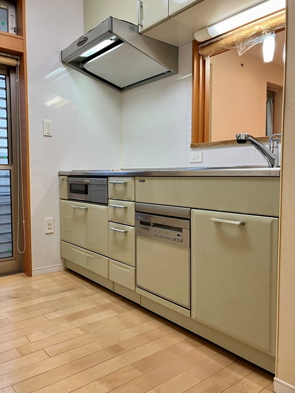 恵比寿戸建1Fの室内3