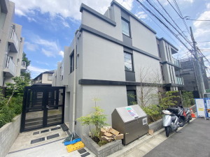 K-suite都立大学(ケースイートトリツダイガク)303の室内1