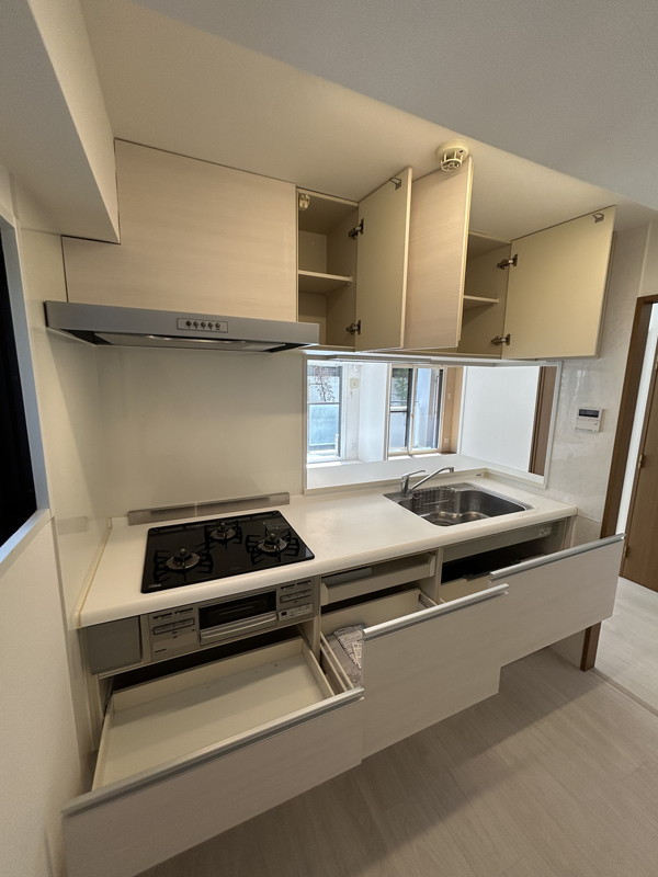 SOCIETY KAKINOKIZAKA ANNEX(ソサエティ柿の木坂アネックス)403の室内8