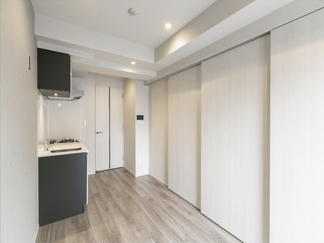 アジュールテラス目黒八雲209の室内1