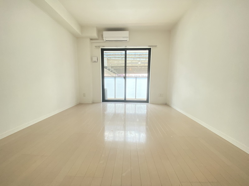 レジディア用賀404の室内2