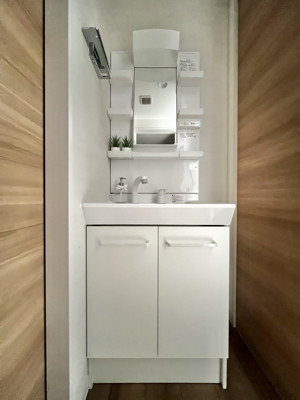 ソレイユレザミ201の室内5