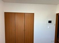 ルーブル学芸大学501の室内3