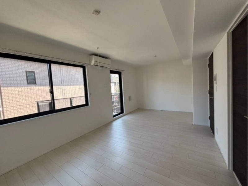 THE CLASS Grand Residence（ザ クラス グランド レジデンス）205の室内3