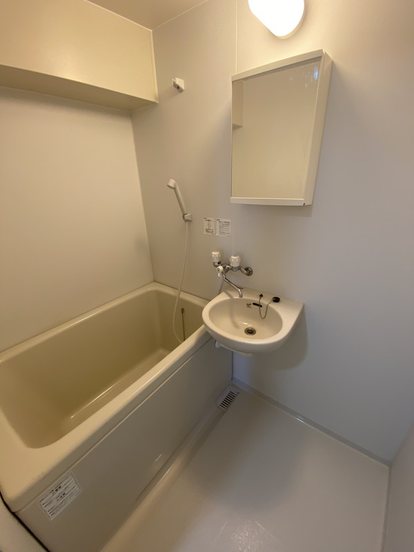 代田グリーンハイム3Fの室内6