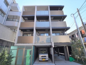 ルネサンスコート三軒茶屋茶沢通り405の室内1