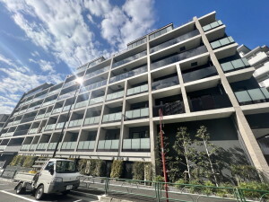 ザ・パークハビオ神泉111の室内1