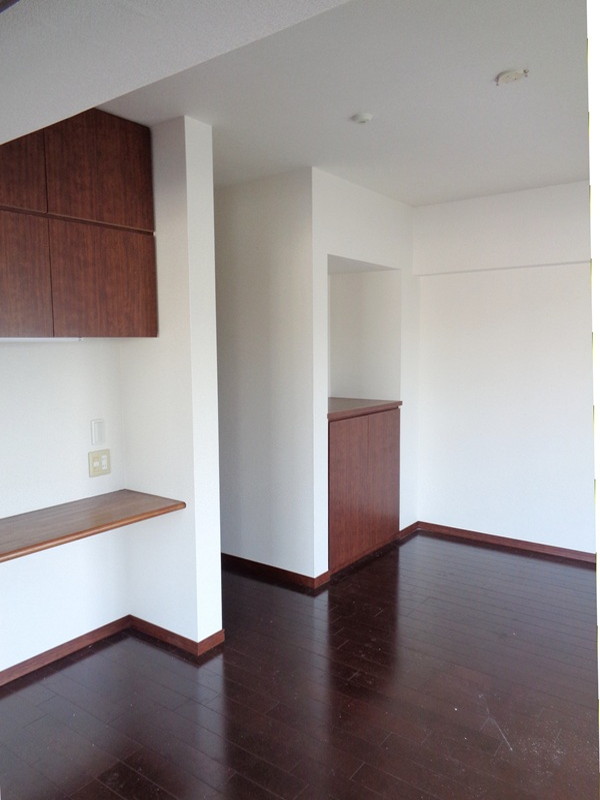 マナアイナ601の室内13