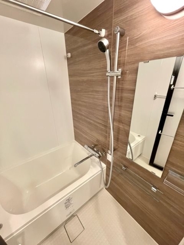 クレヴィアリグゼ世田谷松陰神社前402の室内12