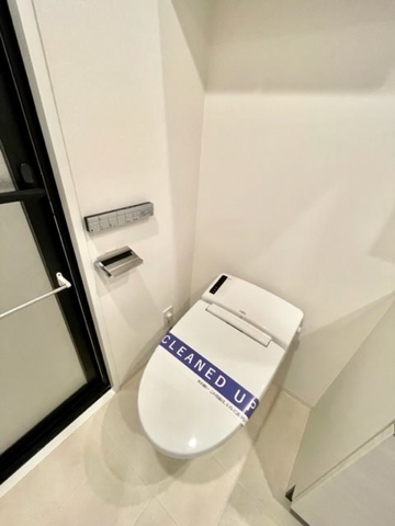 クレヴィアリグゼ世田谷松陰神社前402の室内5