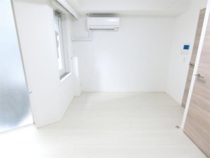 ディアレイシャス三軒茶屋406の室内2