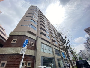 カーサ青葉台1005の室内1