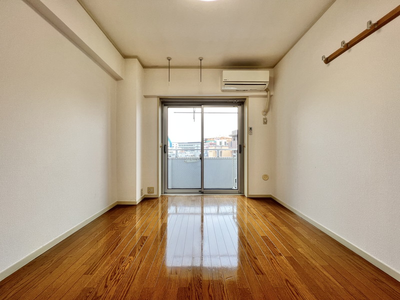 ワコーレ三軒茶屋605の室内3