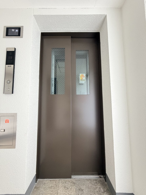エルファーロ目黒Ⅲ402の室内6
