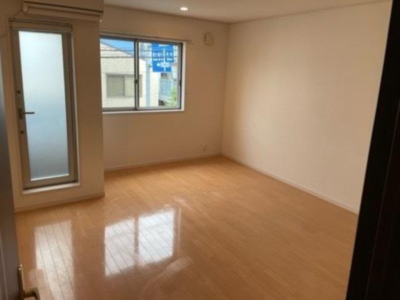 ルミナスコート三軒茶屋204の室内2
