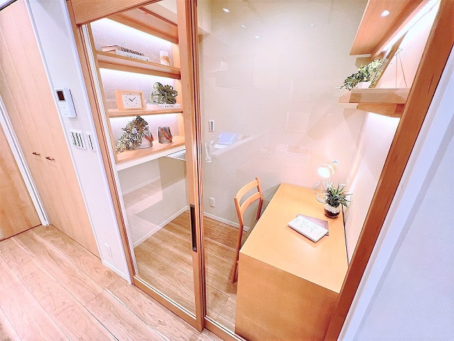 三軒茶屋ダイヤモンドマンション204の室内2