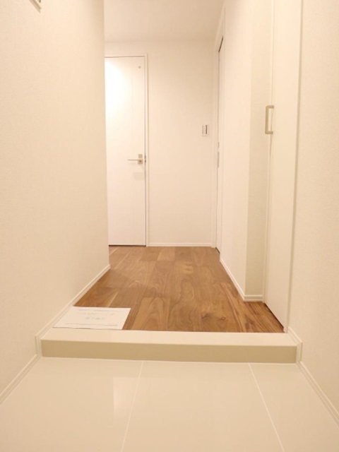グランスィート岡本406の室内9