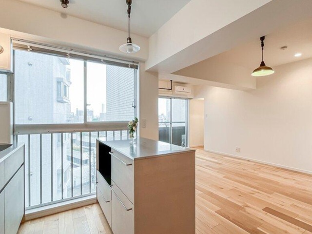 ライオンズマンション三軒茶屋7階の室内2