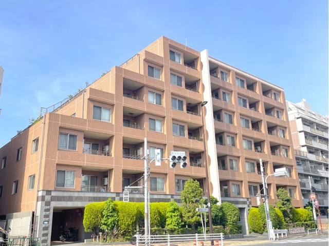 アデニウム学芸大学3階の室内1