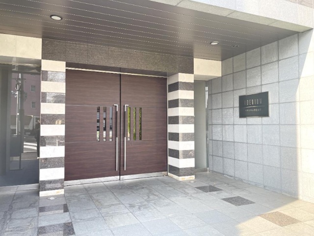 アデニウム学芸大学3階の室内2