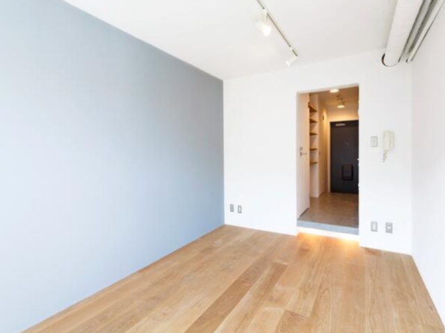 ルーブル三軒茶屋4階部分の室内2