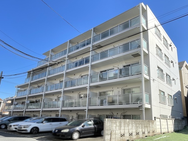 藤和三軒茶屋コープ2階の外観