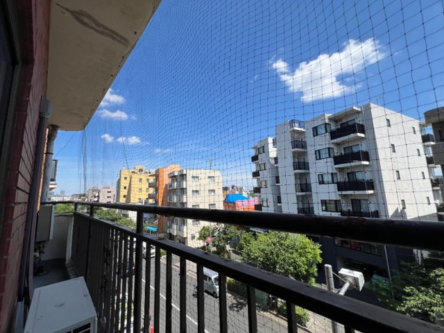 スカイハイツ広沢4階の室内3