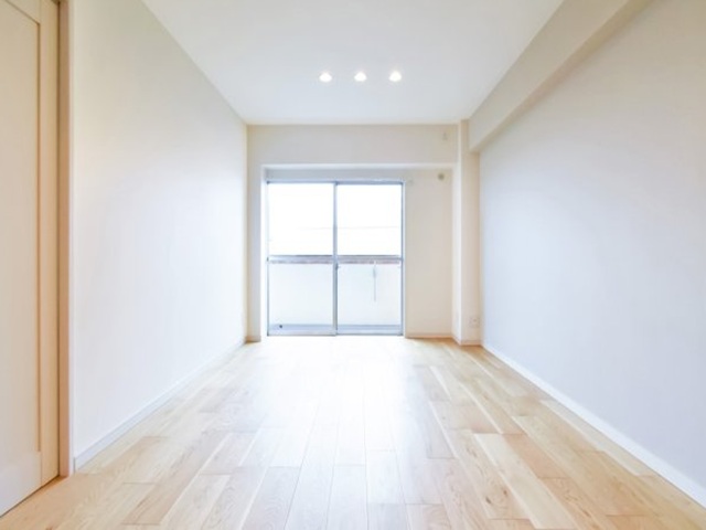 ライオンズマンション初台12階の室内2