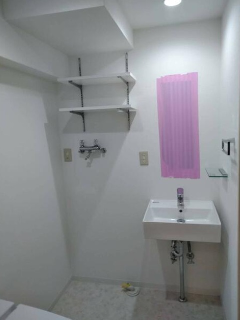 ロイヤルアーバン駒場東大1階の室内9