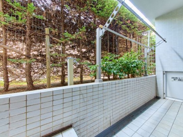 パークホームズ三軒茶屋シエル・クール1階の室内13