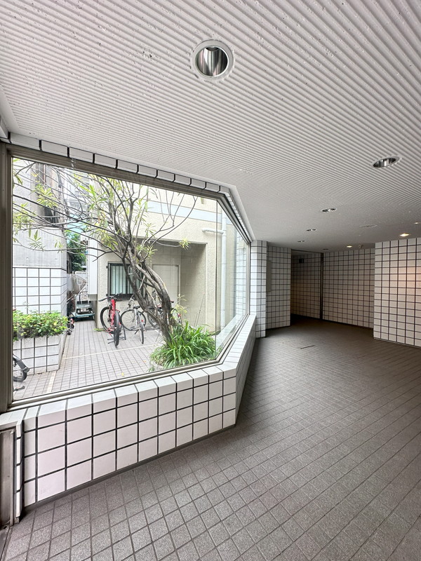 インペリアル青葉台フラット8階の室内3