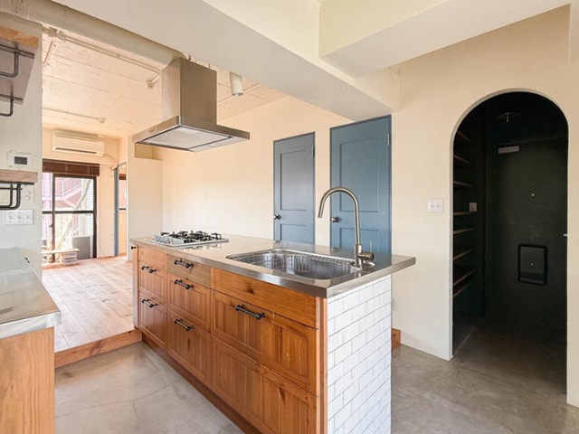 インペリアル青葉台フラット8階の室内6